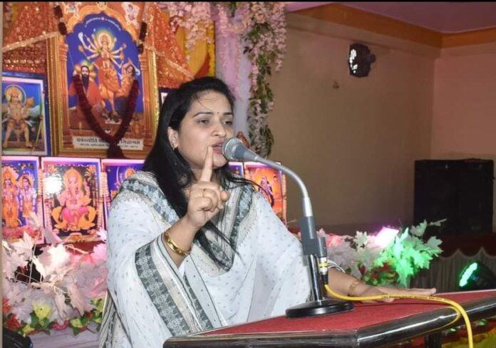 राष्ट्रीय अध्यक्ष सिद्धाश्रमरत्न बहन संध्या शुक्ला जी